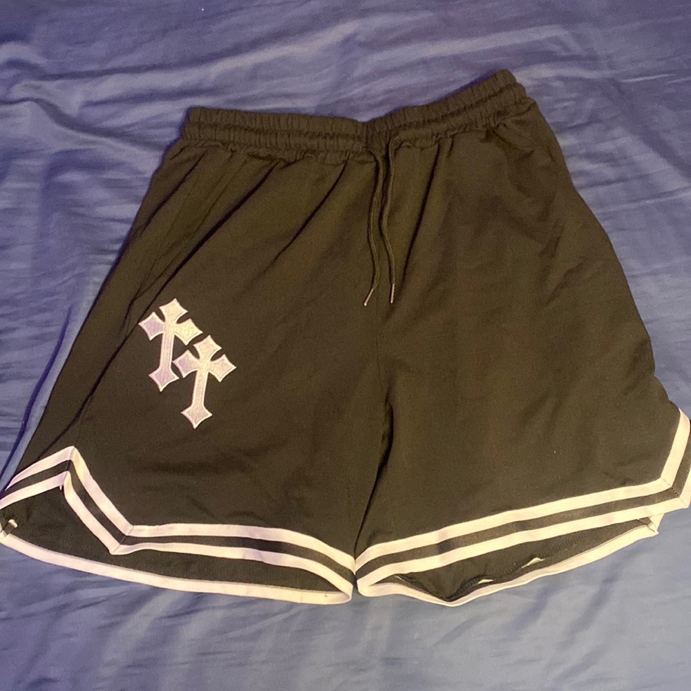Graphic shorts cross design BRAND NEW
